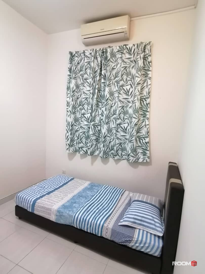 Room for rent at Taman Bukit Indah @ Nusajaya