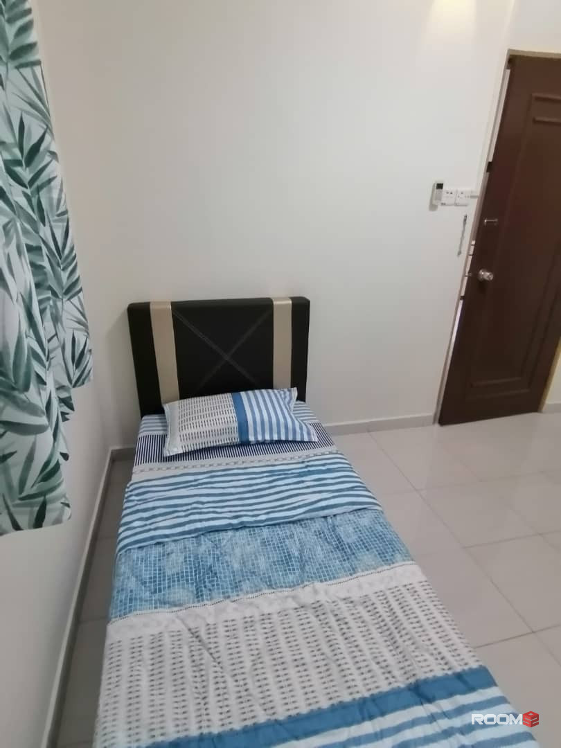 Room for rent at Taman Bukit Indah @ Nusajaya