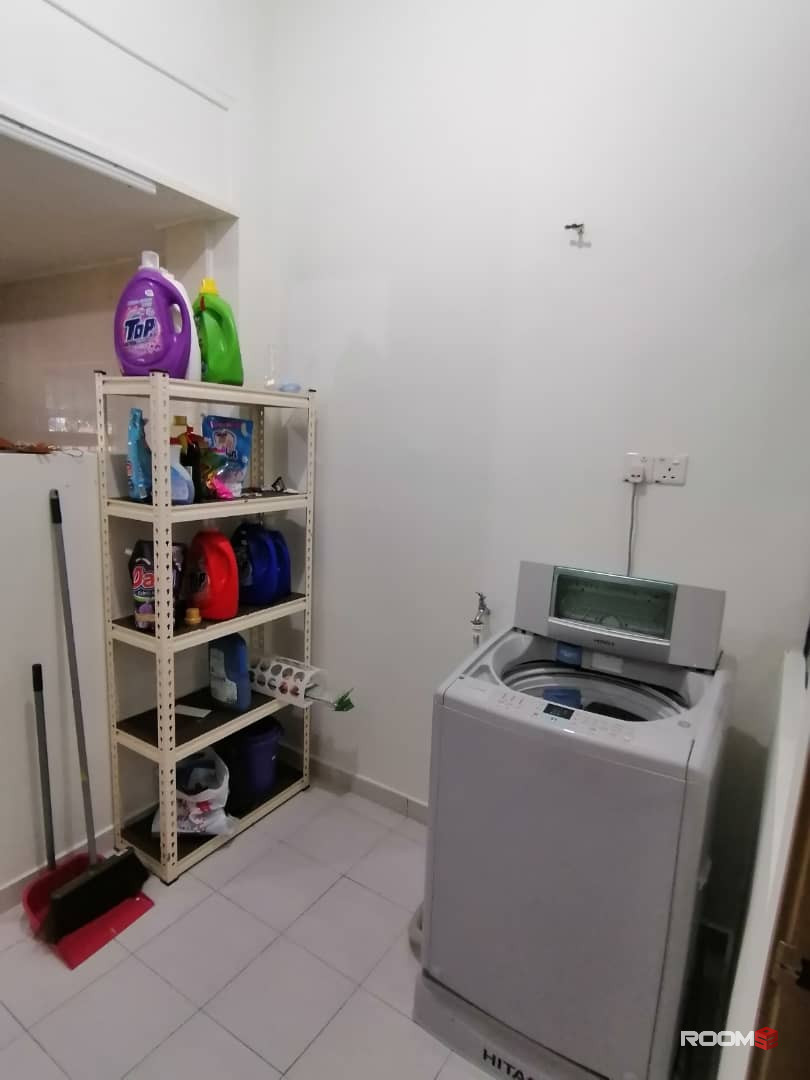 Room for rent at Taman Bukit Indah @ Nusajaya