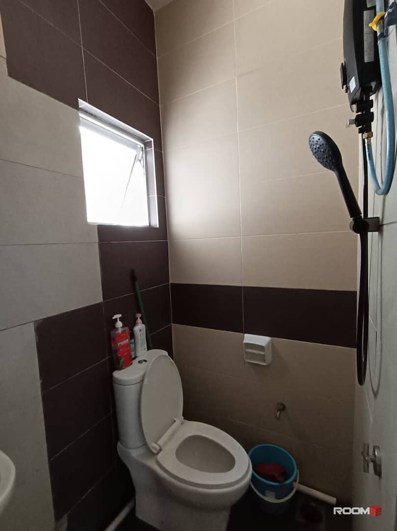 Single room for rent at Taman Nusantara Prima @ Gelang Patah