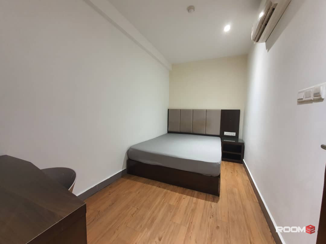 🚩MASTER ROOM FOR RENT AT PETALING STREET🚩🚝3 Min MRT Pasar Seni  🚄4 Min LRT Pasar Seni 🚌🏢12 TRX Exchange