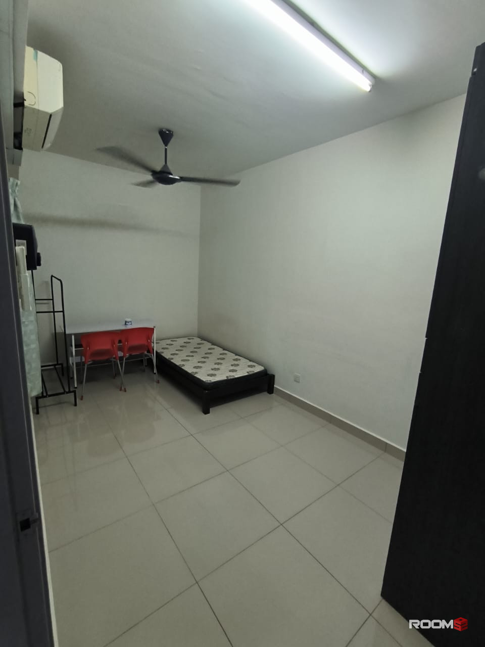 Single room for rent at Casa Residenza Kota DamanSara