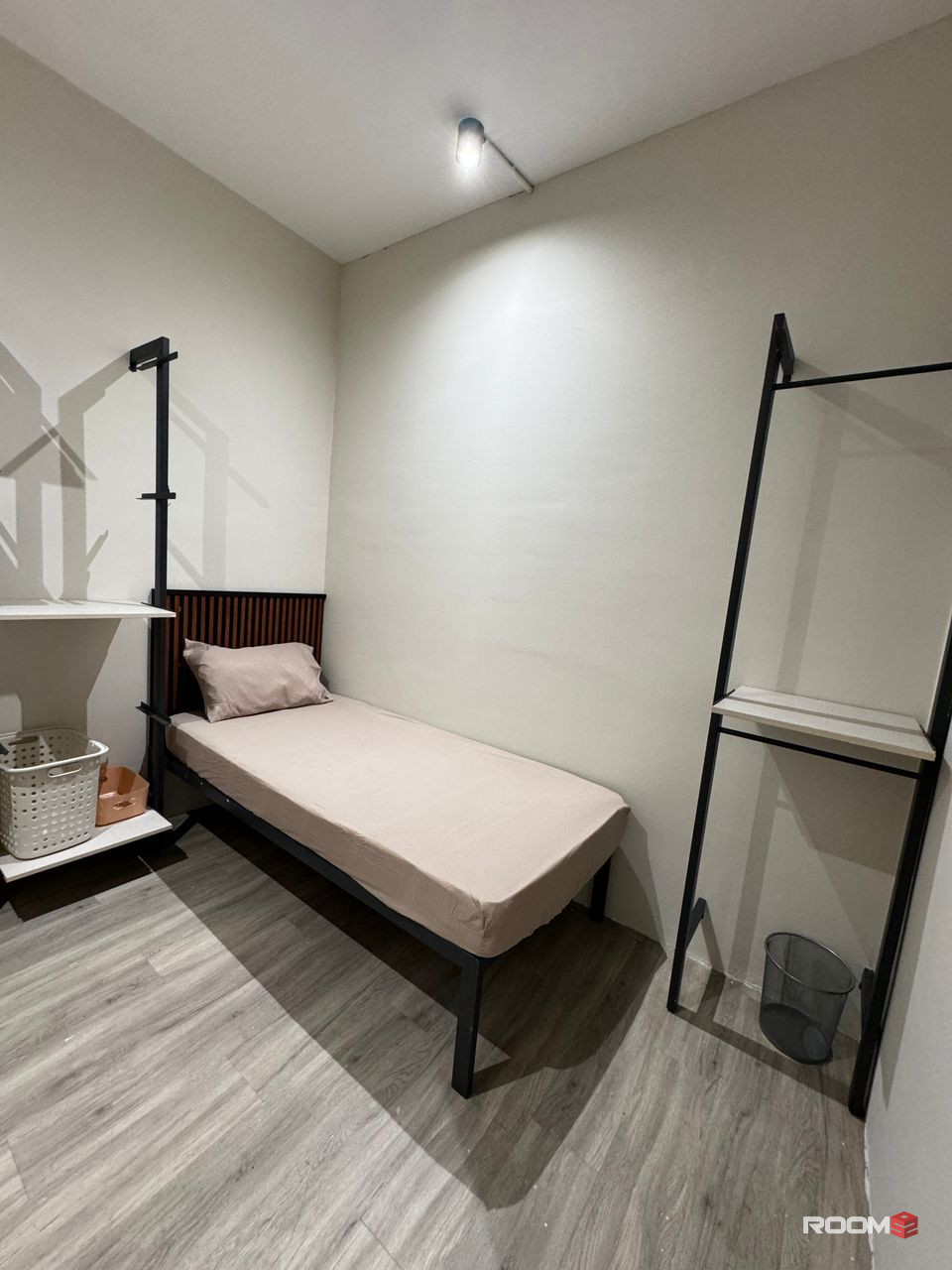 😍SUBANG JAYA PRIVATE ROOM FOR RENT😍ZERO DEPOSIT APPLY💥🚶‍♂️🚗Nearby Location: 📚MTI College - 6 mins Drive 📚Schwin C