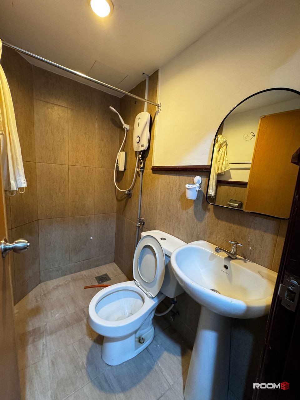 ❤️PUCHONG JAYA PRIVATE ROOM AND PRIVATE BATHROOM FOR RENT❤️👉NEARBY,LRT PUCHONG,PUCHONG IOI MALL,SETIA WALK