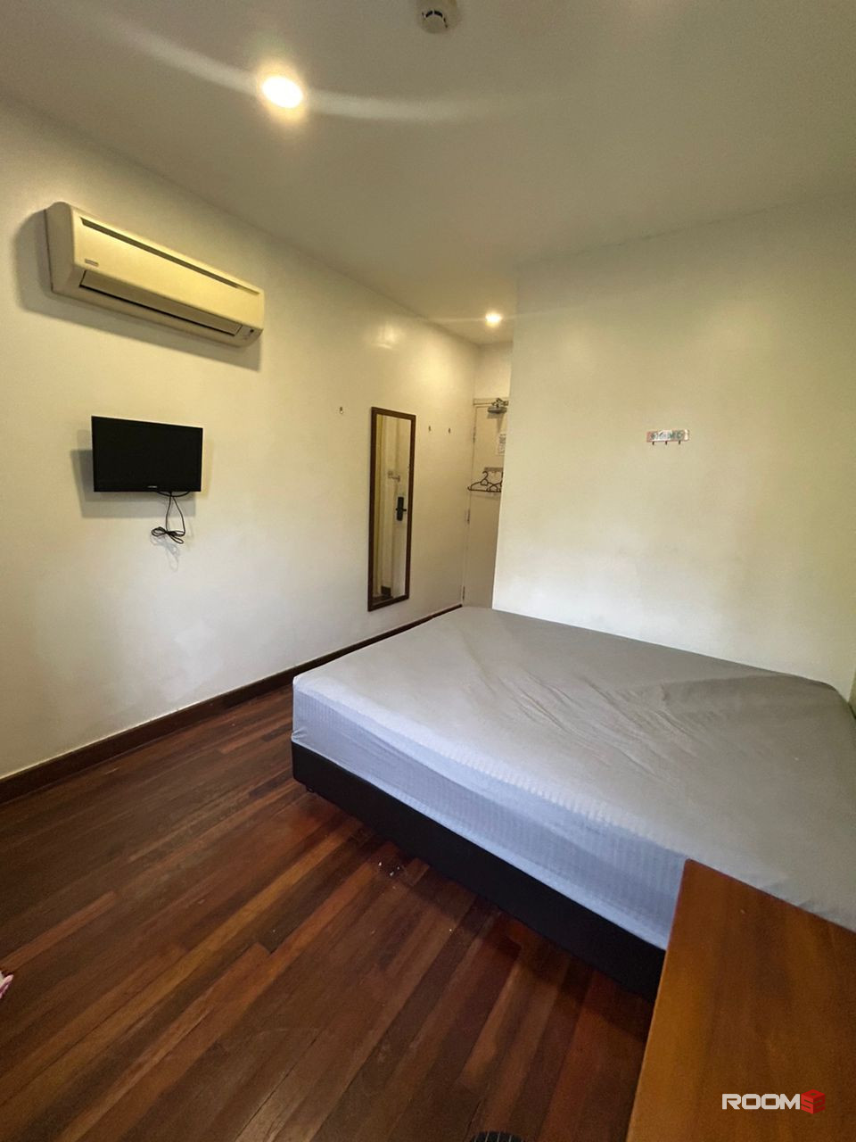 ❗️Zero deposit ❗️Walking distance to LRT Hang Tuah 🚝❗️immediate move in 😍Private bathroom❗️