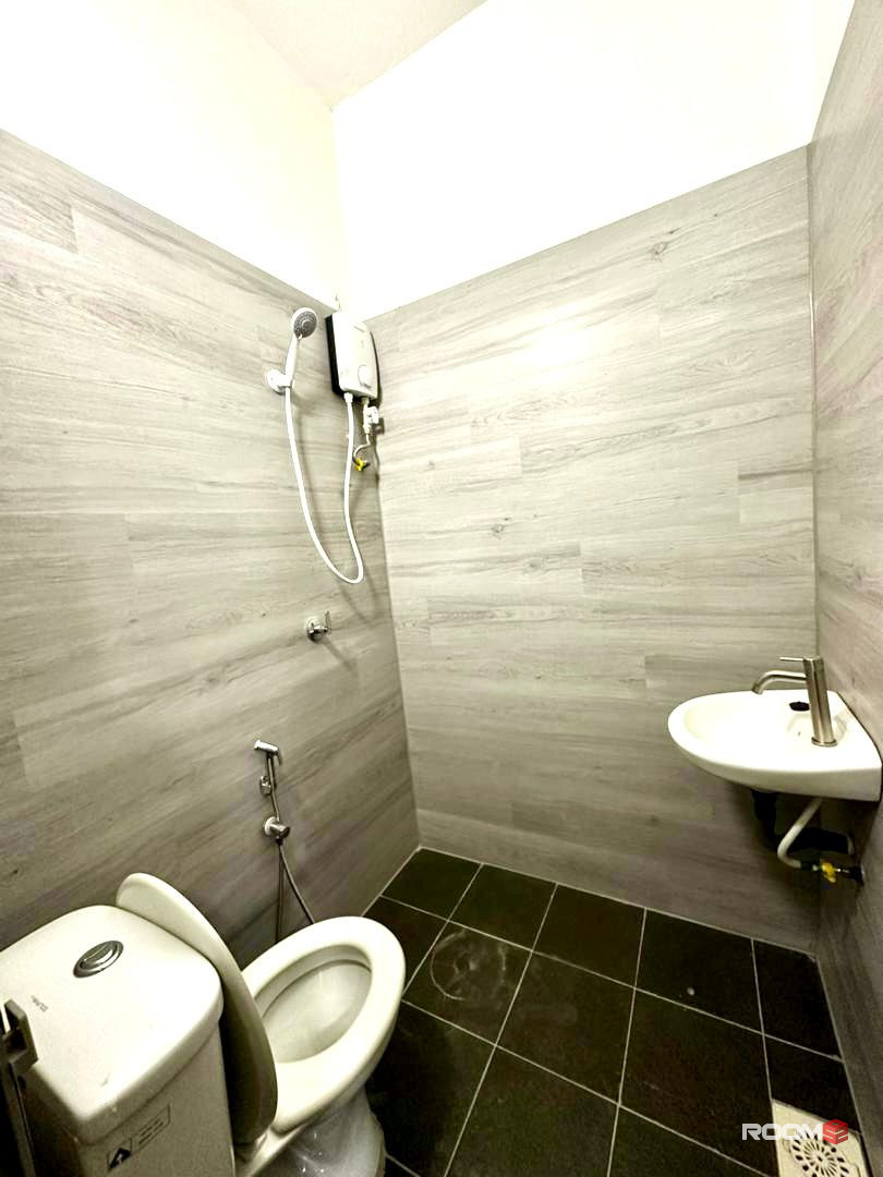6 Mins🚶‍♂️to Chow Kit MRT Station🚉 Private Single Room in KL City Centre💥