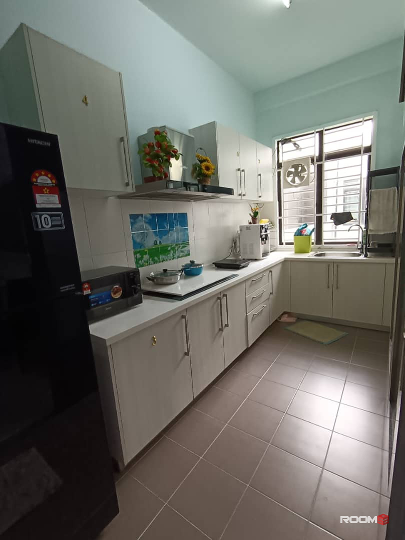 Room for rent at Jentayu Residency @ Tampoi