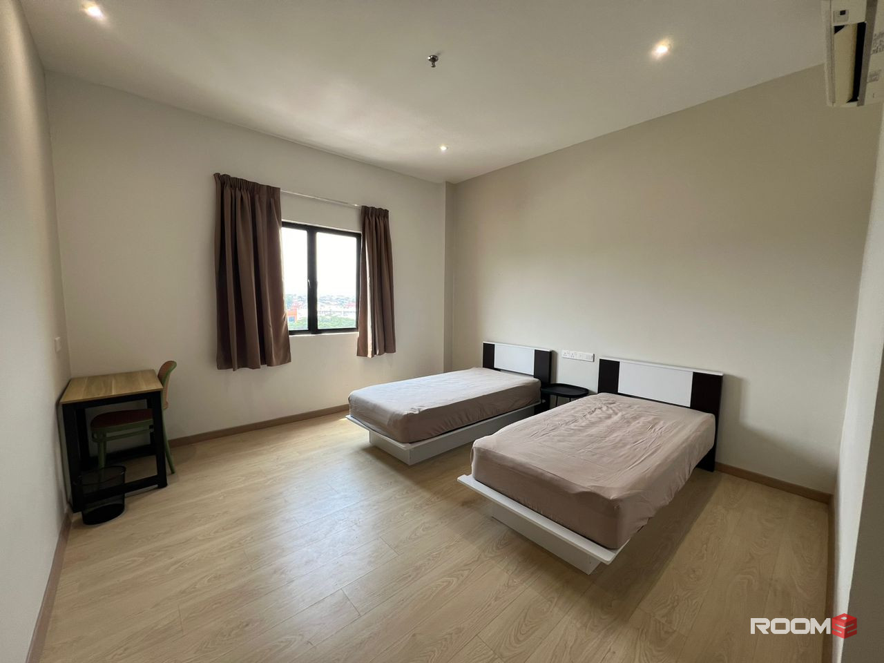 *Selayang Double Single & Queen Room @ Selayang (near Caltex Station) , Kuala Lumpur