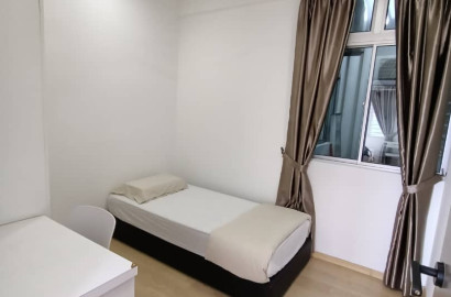 Female Room for rent at Larkin Heights @ Larkin Idaman
