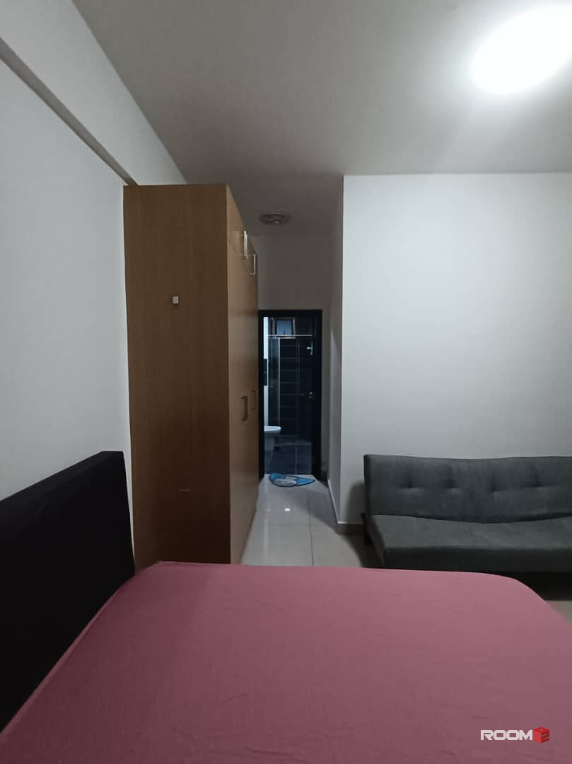 Room for rent at D'Inspire @ Nusa Bestari near Taman Bukit Indah