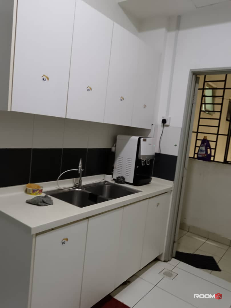 Room for rent at Twin Residence @ Taman Kobena Tampoi JB