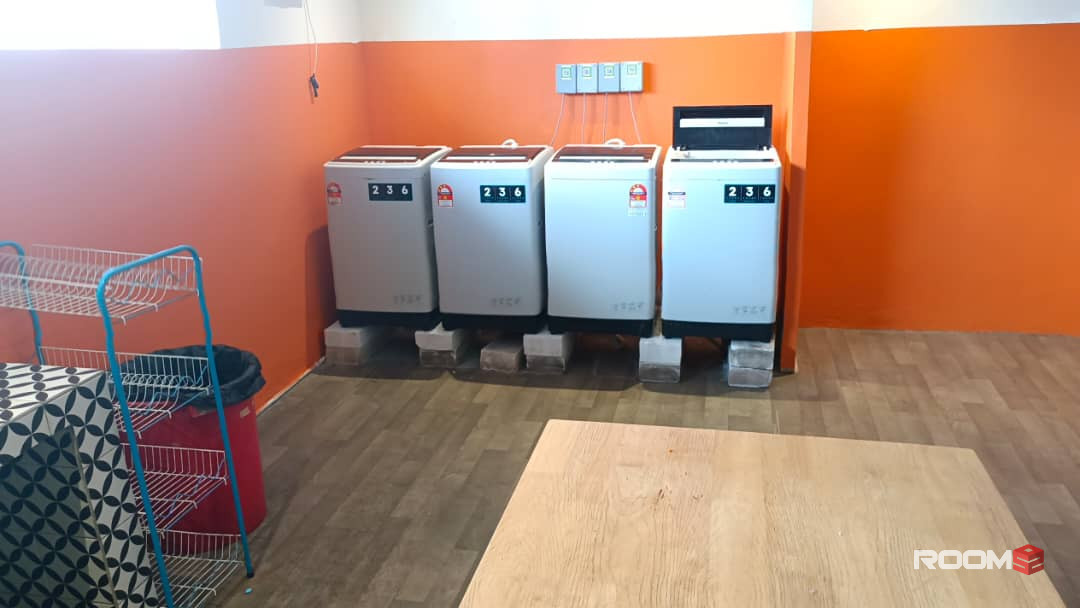 Master Room @ Kuala Lumpur City Centre nearby Hospital Kuala Lumpur, Kuala Lumpur