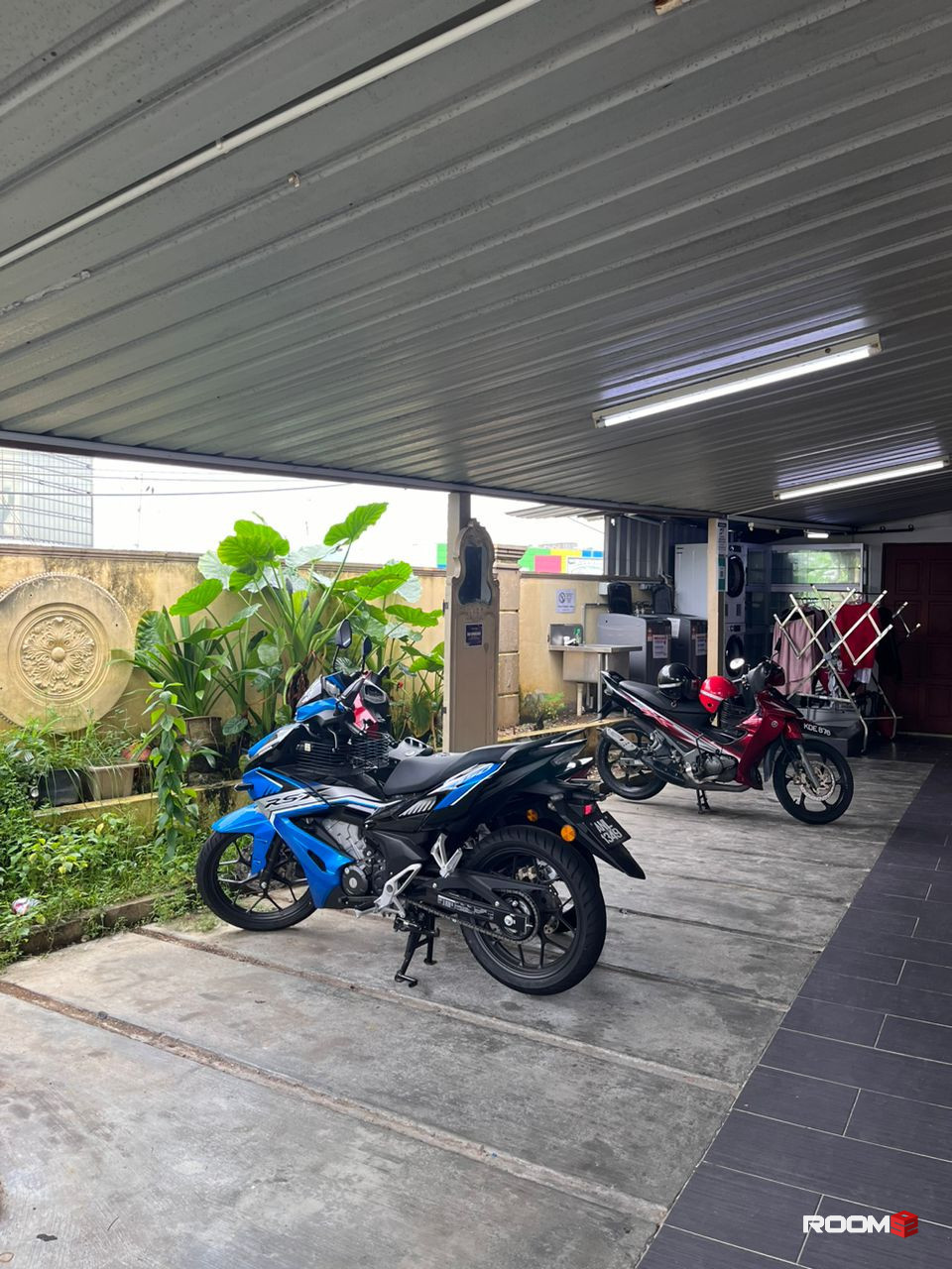 🚀 Prime location near CIQ/JBCC/Larkin/Mid Valley Southkey/KSL UTC! Fully equipped room with WiFi & private bathroom –