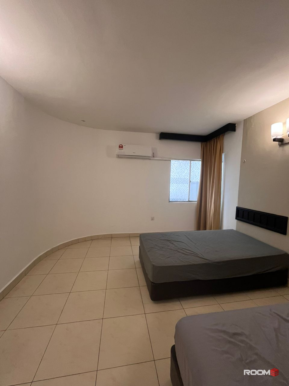 🚶‍♂️🌟6 Min WALK to CIQ |📍 5 Min to R&F Mall - Affordable, cozy & convenient!🫶🏻✨