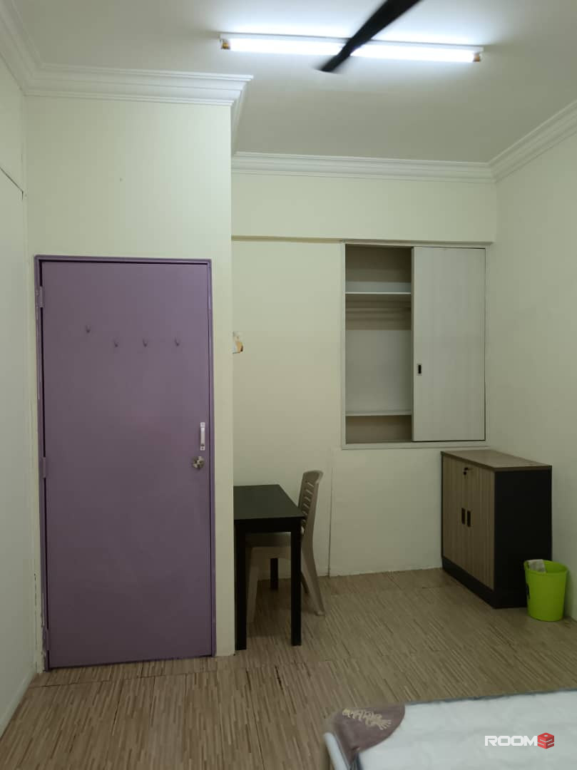 Female room at Taman Ungku Tun Aminah @ Skudai