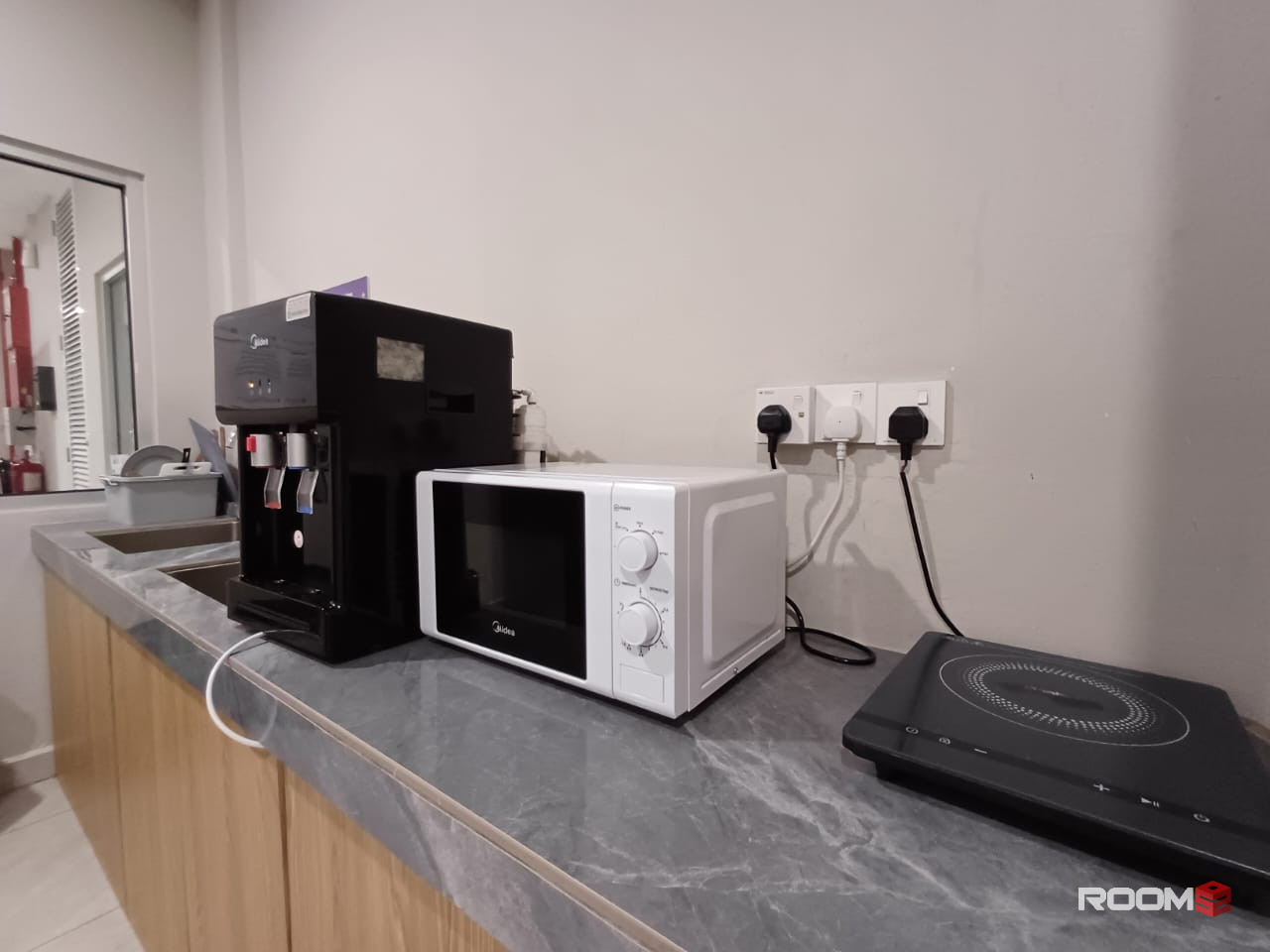 JALAN IPOH -KENTONMEN COLIVING MASTER ROOM TO RENT, ZERO DEPOSIT