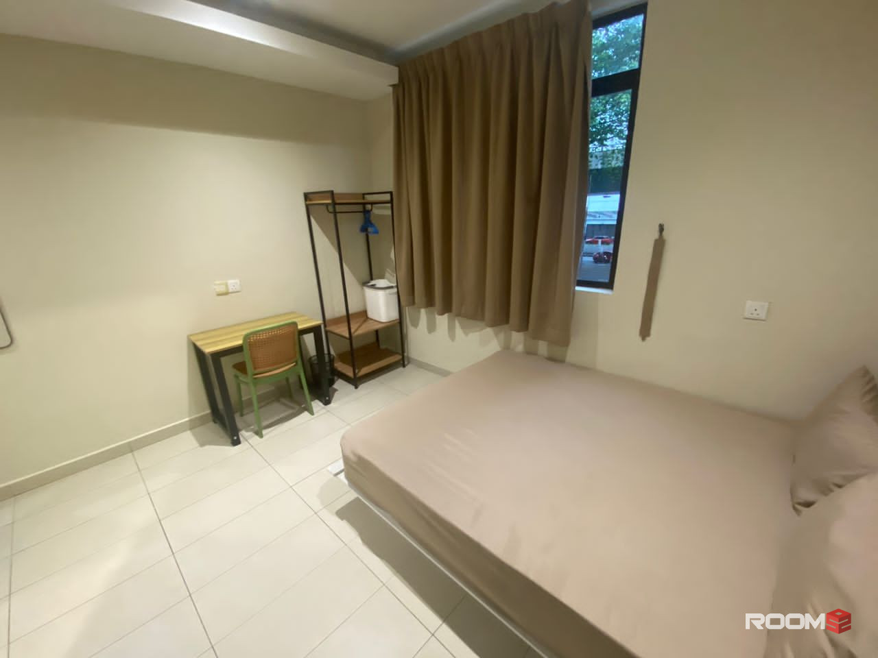 SS51, COLIVING MASTER ROOM TO RENT IN ZAMBURGER. ZERO DEPOSIT