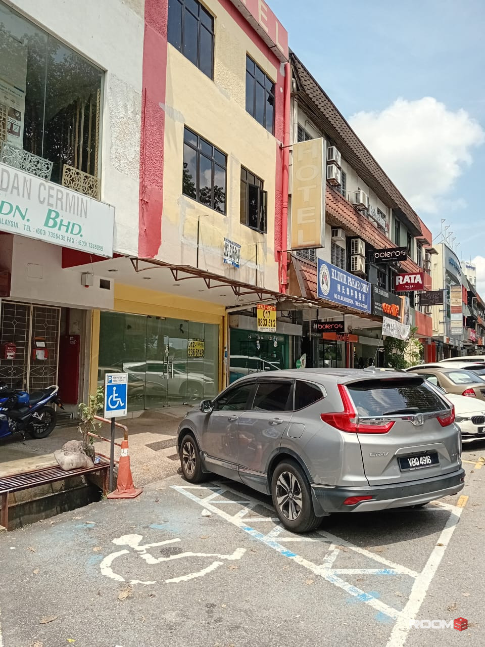 SS51, COLIVING MASTER ROOM TO RENT IN ZAMBURGER. ZERO DEPOSIT