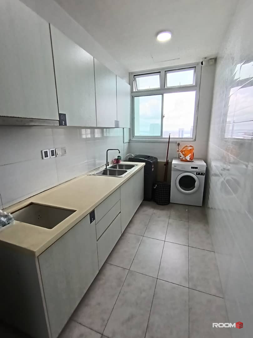 Room for rent at Paragon Suites @ CIQ JB Town