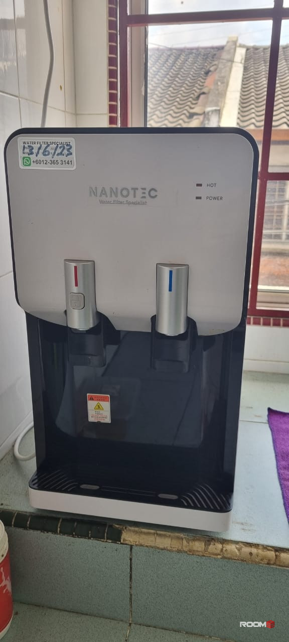 *Single Room @ Taman Connaught (Landed with Free Parking) near IKON Connaught, Kuala Lumpur