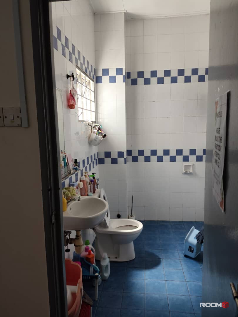 🏠Ready Move-In🏠Zero Deposit - Master Room with AC + Toilet 📣 Rental as low as RM660