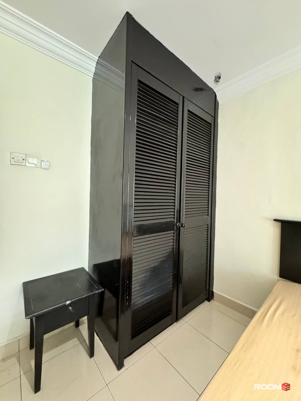 📍🌟8 min to CIQ-Fully equipped with wifi,  and zero deposit available for rent ..immediate move in🌟😎