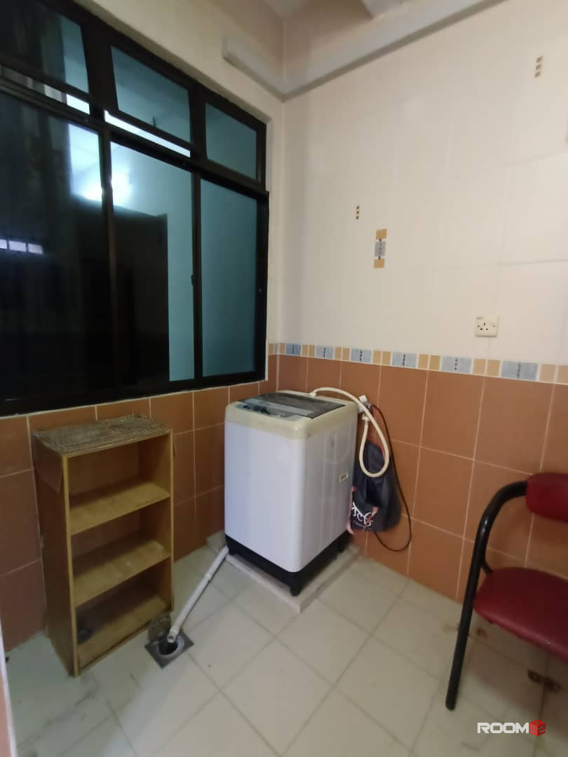 Female room for rent at Taman Bukit Indah @ Iskandar Puteri