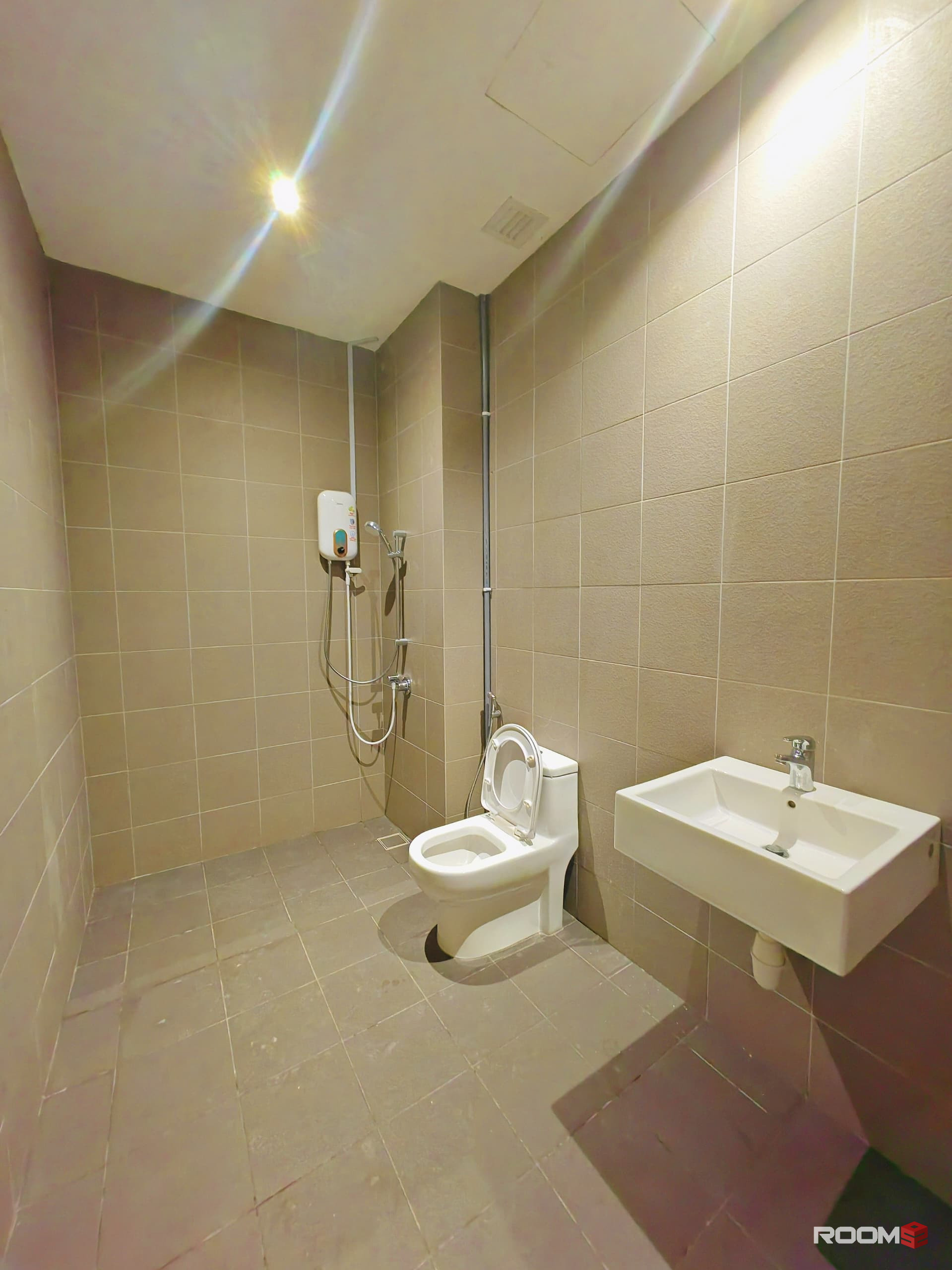 Zero Deposit🔥Verve Suites Condo Room For Rent , Old Klang Road / Kuchai Area Room To Let ,  Move in Ready