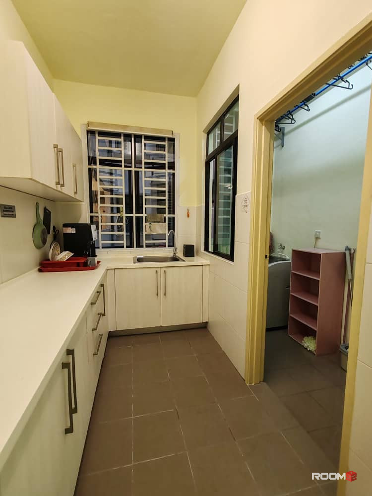 Room for rent at Jentayu Residency @ Tampoi