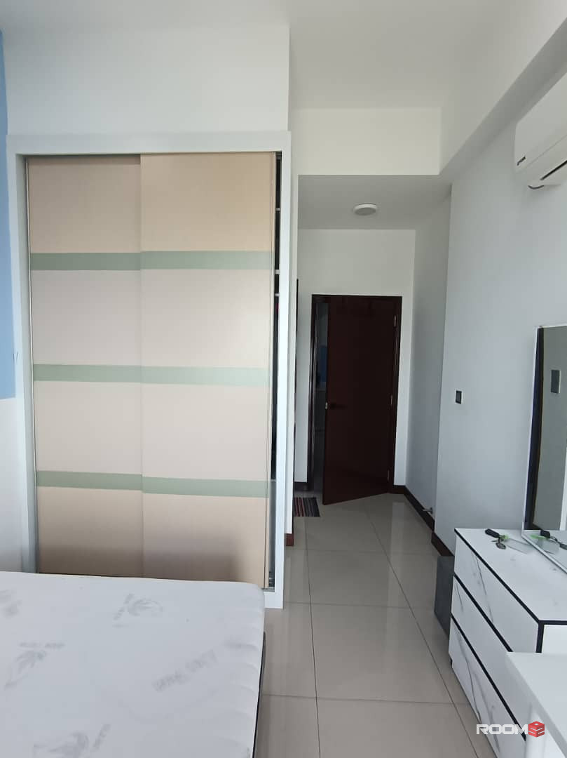 Female room for rent at Paragon Suites @ CIQ JB Town