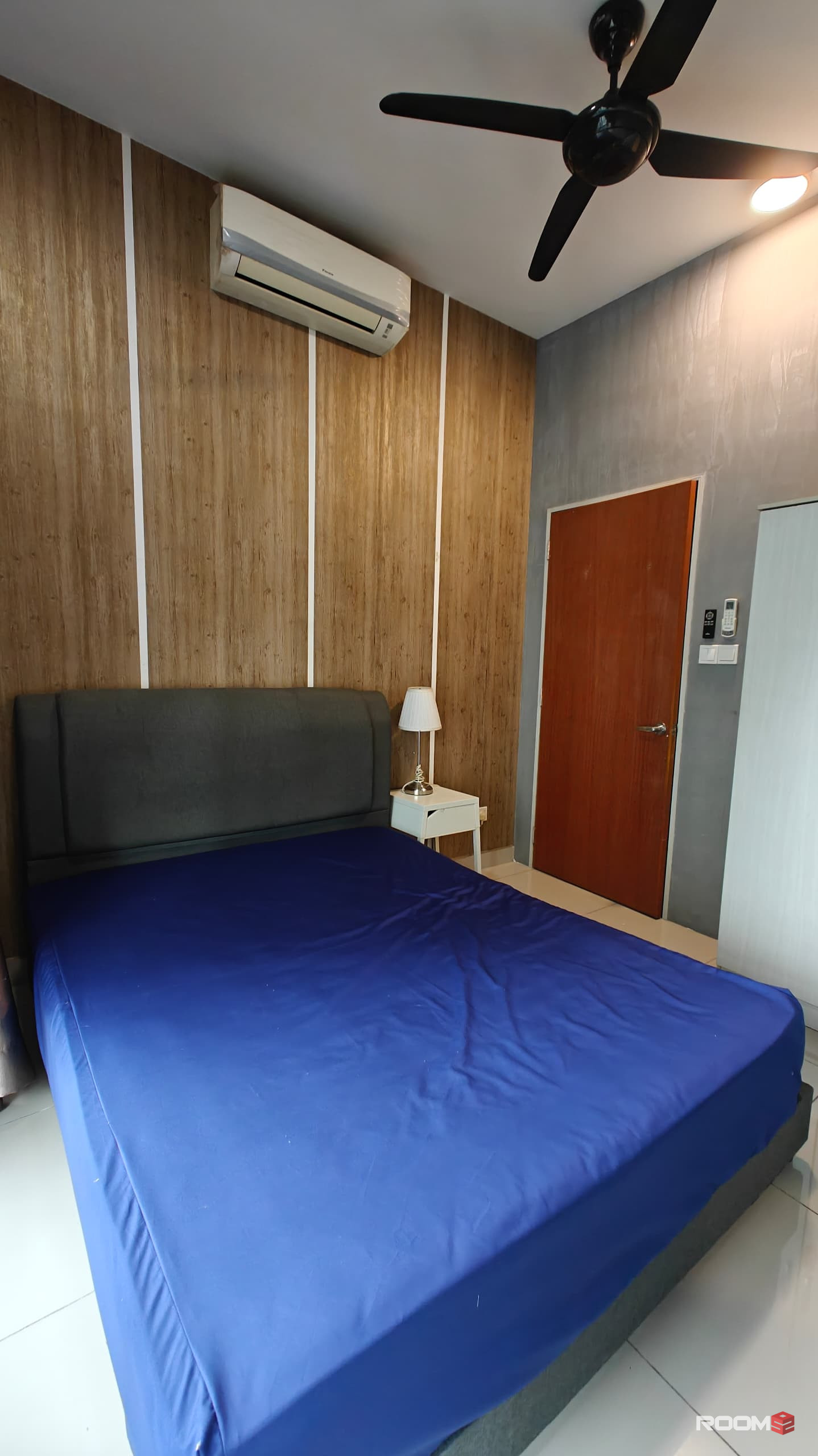 Balcony Middle Room Car Park (Female Unit) @ Citizen, Old Klang Road