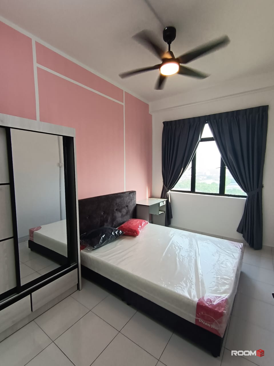 Room for rent at Jentayu Residency @ Tampoi