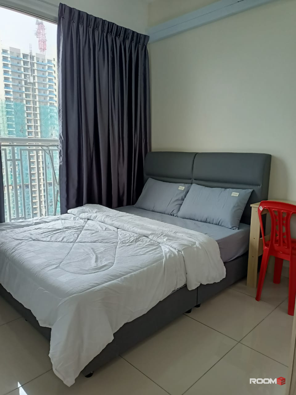 Room for rent at Aliff Avenue @ Damansara Aliff Tampoi