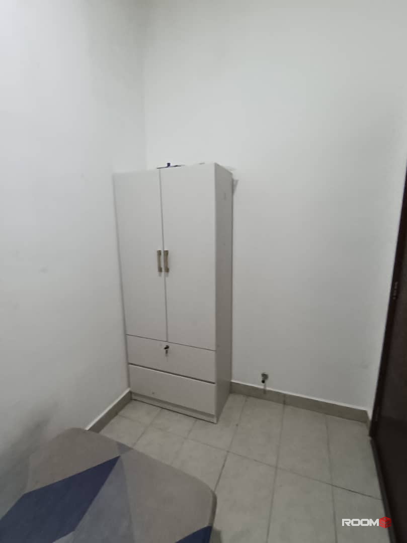 Room for rent at Paragon Suite @ CIQ JB