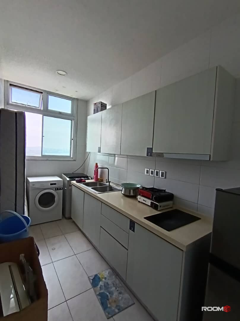 Room for rent at Paragon Suites @ CIQ JB Town