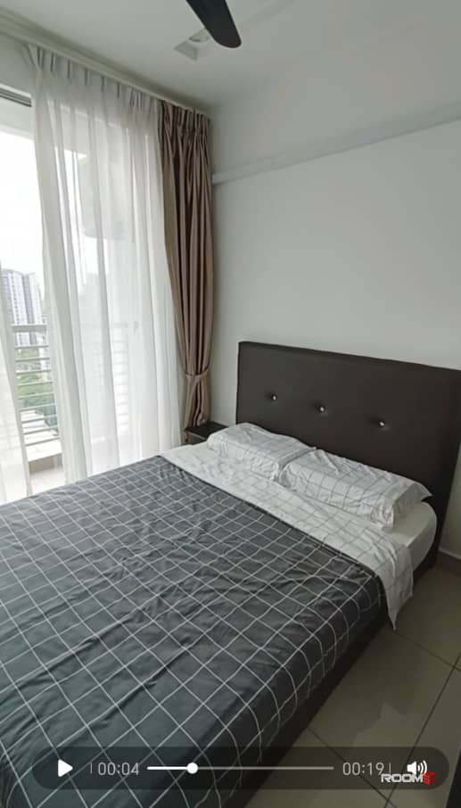 Female Room for rent at Larkin Heights @ Larkin Idaman