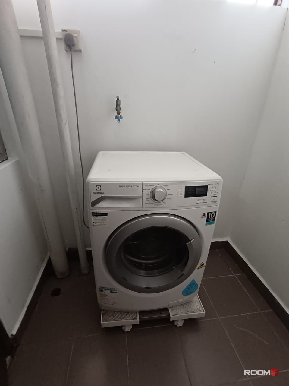 Female room for rent at SuriaMas Suite @ Larkin JB
