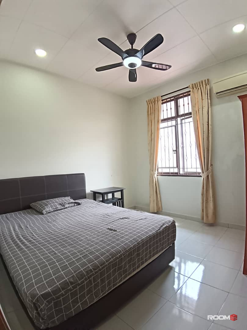 Room for rent at Taman Bukit Indah @ Iskandar Puteri