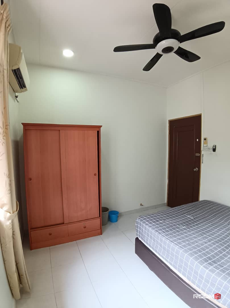 Room for rent at Taman Bukit Indah @ Iskandar Puteri