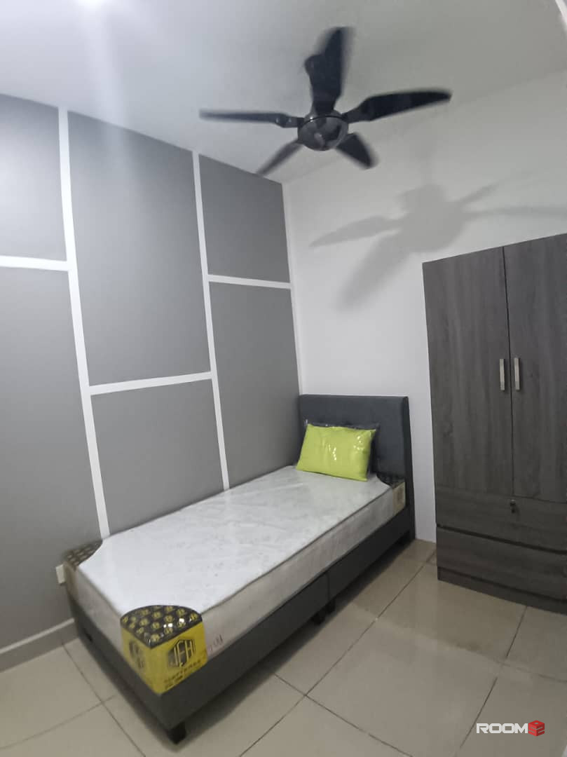 Female room for rent at Austin Regency @ Taman Mount Austin