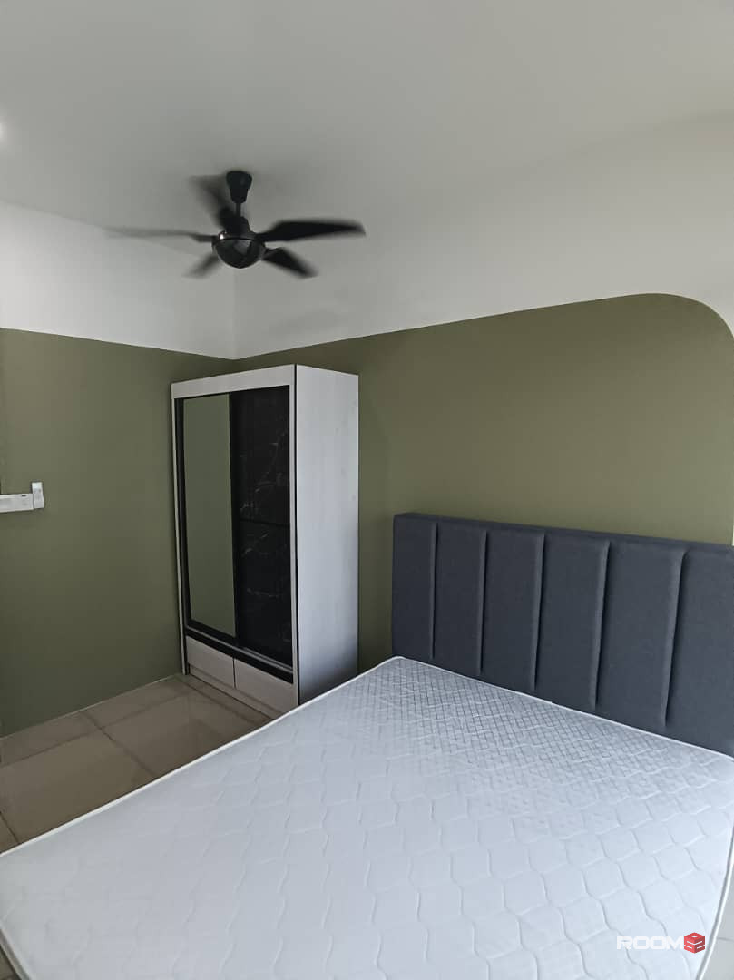 Female room for rent at Austin Regency @ Taman Mount Austin