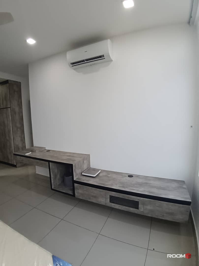 Female room for rent at Austin Regency @ Taman Mount Austin