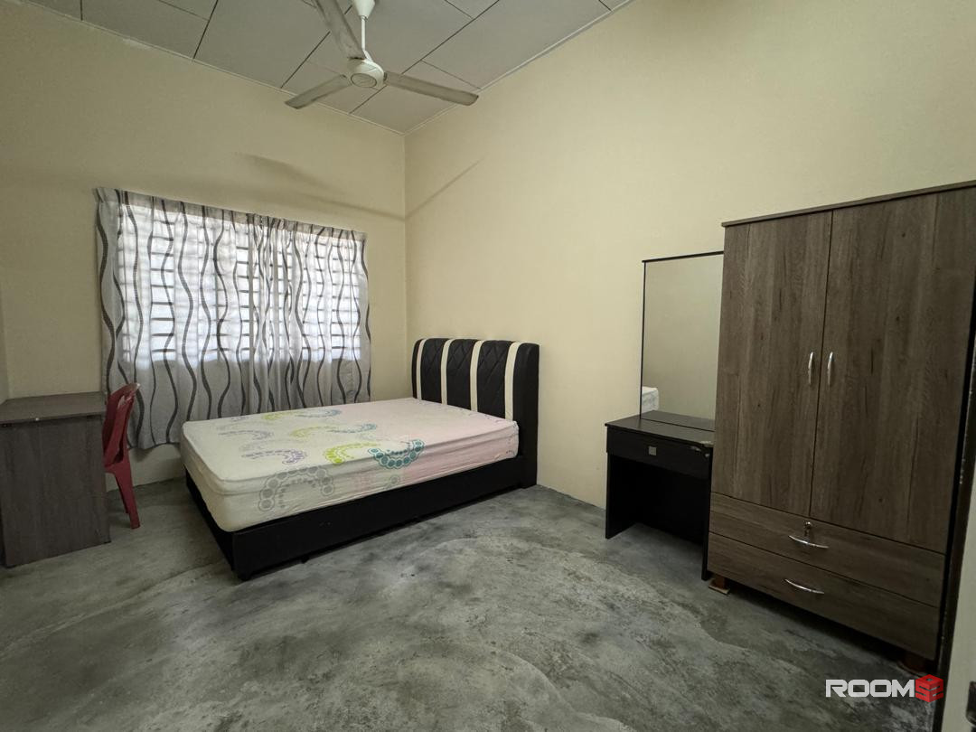 LOW DEPOSIT‼️Single room non sharing | Jenjarom | Banting Hospital | UTC Banting