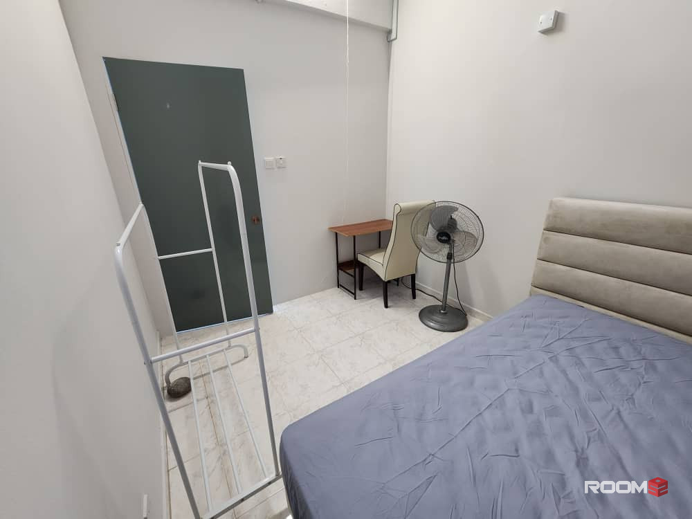 Taman Wawasan, Room to Rent, Zero depost