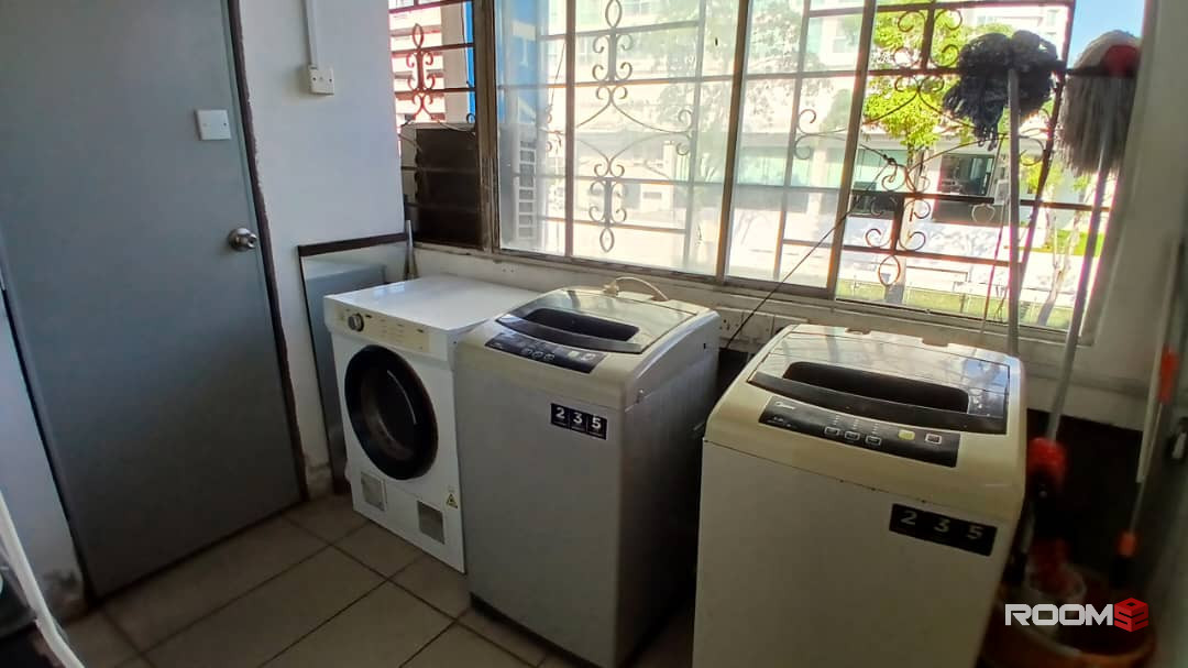 SS21, UPTOWN , ROOM TO RENT, ZERO DEPOSIT