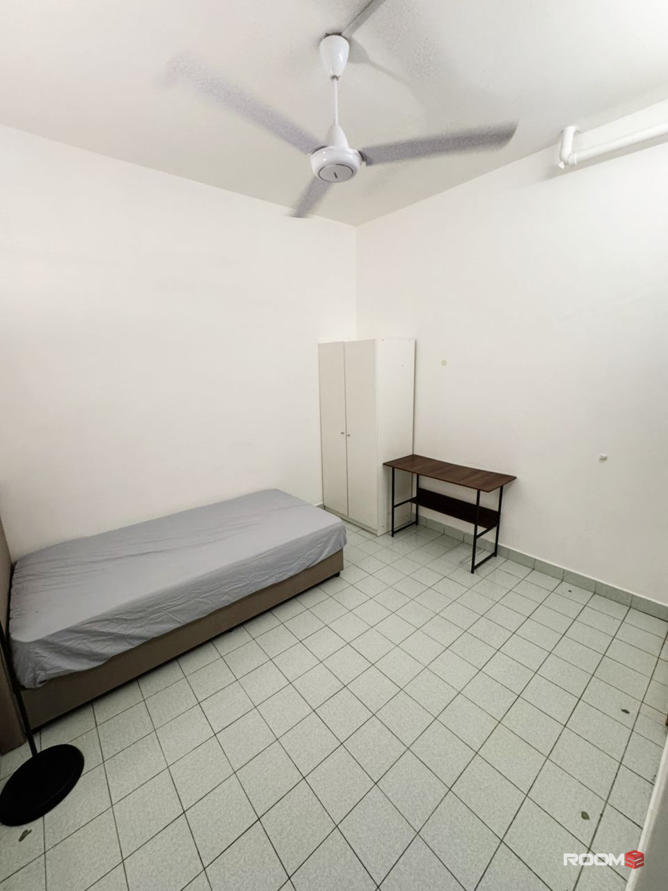 Gallery  0 Deposit Needed! 🎉 🛋️ Fully furnished + Internet laju ⚡ 📍 Dekat IBM Tower, Centrepoint, 1U Shopping Centre