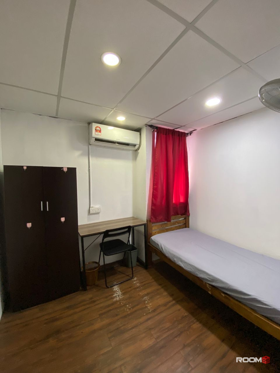 Zero Deposit 😍‼️1 min to INTI College Subang Single Room for Rent 🔥
