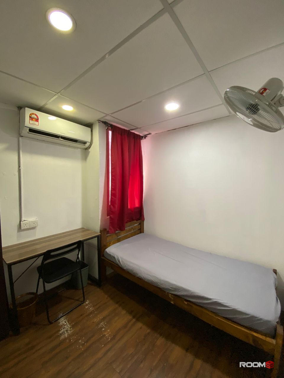 Zero Deposit 😍‼️1 min to INTI College Subang Single Room for Rent 🔥