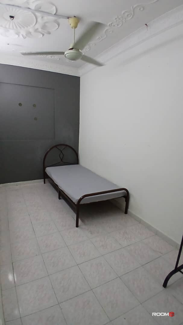 Taman sea,  Medium Room to rent, Zero Deposit