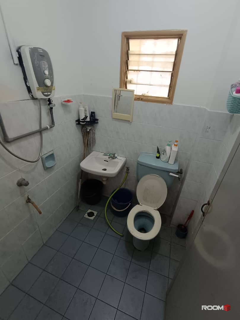 Taman connuaght, cheras Room to rent, ZERO DEPOSIT